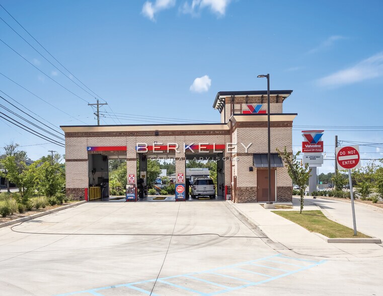 More Photos Of 8200 Two Notch Rd, Columbia Auto Repair For Sale