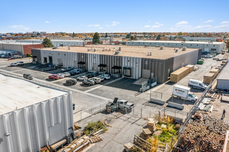 Primary Photo Of 4001 Holly St, Denver Warehouse For Sale