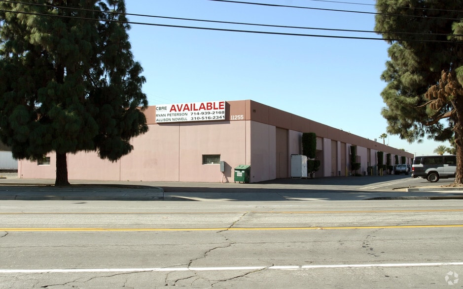 Primary Photo Of 11255 Woodruff Ave, Downey Warehouse For Lease