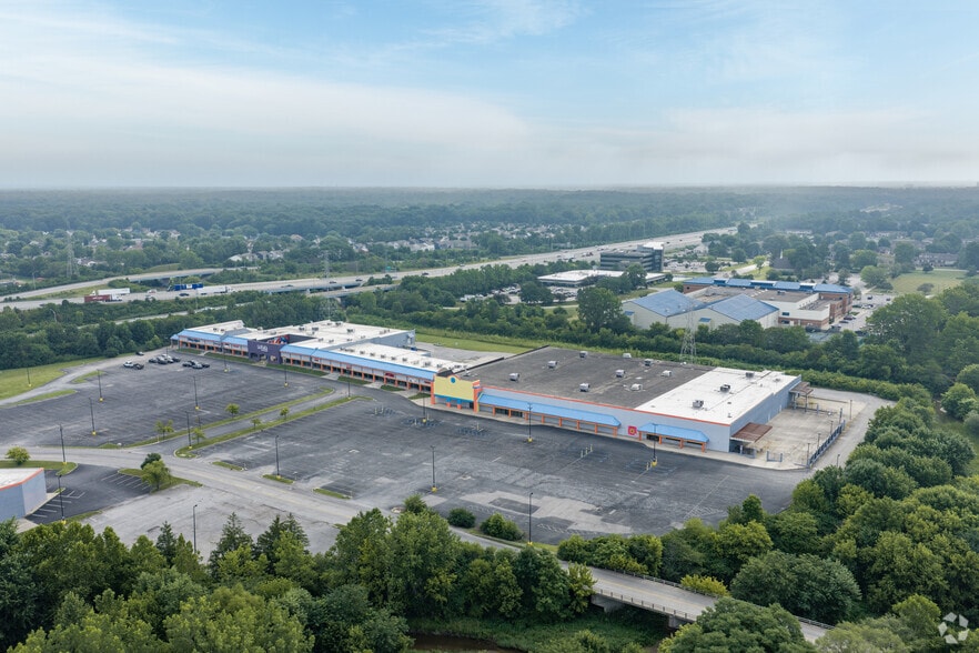 More Photos Of 3643-3749 Commercial Dr, Indianapolis Unknown For Lease