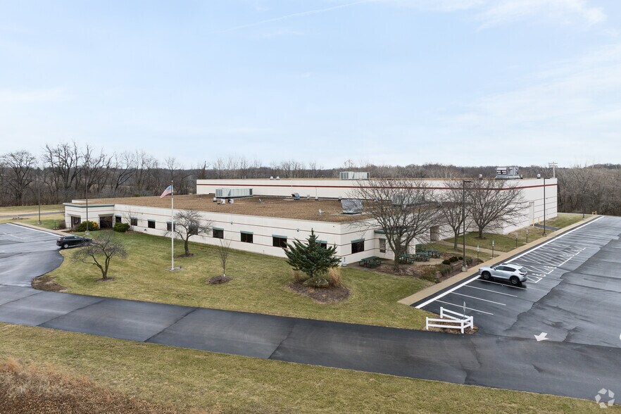 More Photos Of 9401 IL Route 15, Belleville Warehouse For Lease