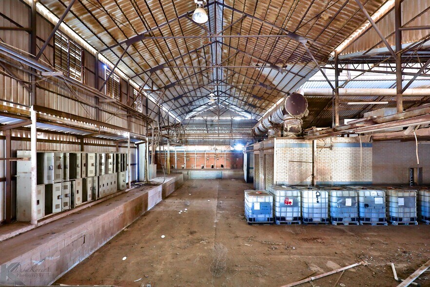 More Photos Of 3097 Brick Plant Rd, Snyder Manufacturing For Sale