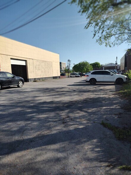 More Photos Of 101 Broad St, Gadsden Office For Sale