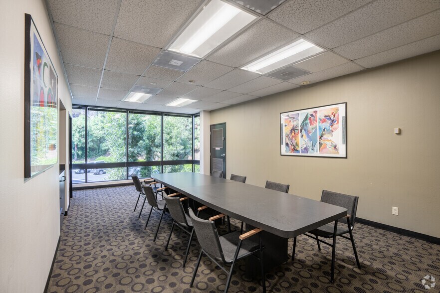 More Photos Of 3914 Murphy Canyon, San Diego Unknown For Lease