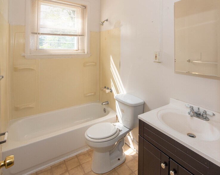 More Photos Of 3612 Eldorado Ave, Gwynn Oak Apartments For Sale