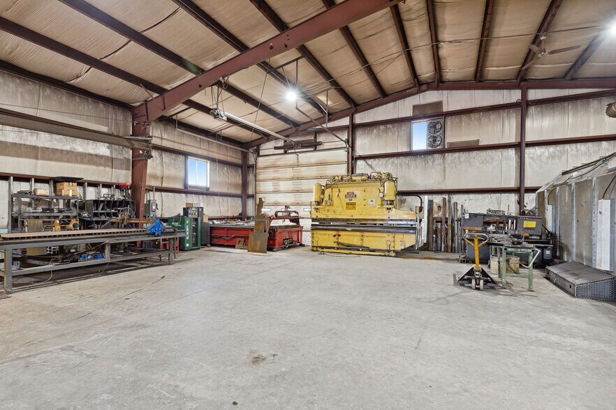 More Photos Of 34830 E Post Creek Rd, Saint Ignatius Manufacturing For Sale
