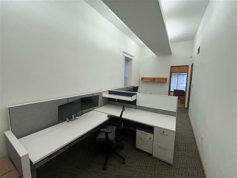 More Photos Of 110 S Kentucky Ave, Lakeland Office For Lease