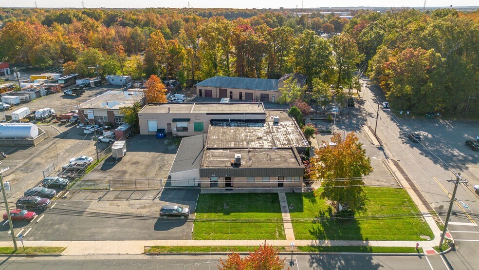 More Photos Of 1150 Newton St, North Brunswick Warehouse For Lease