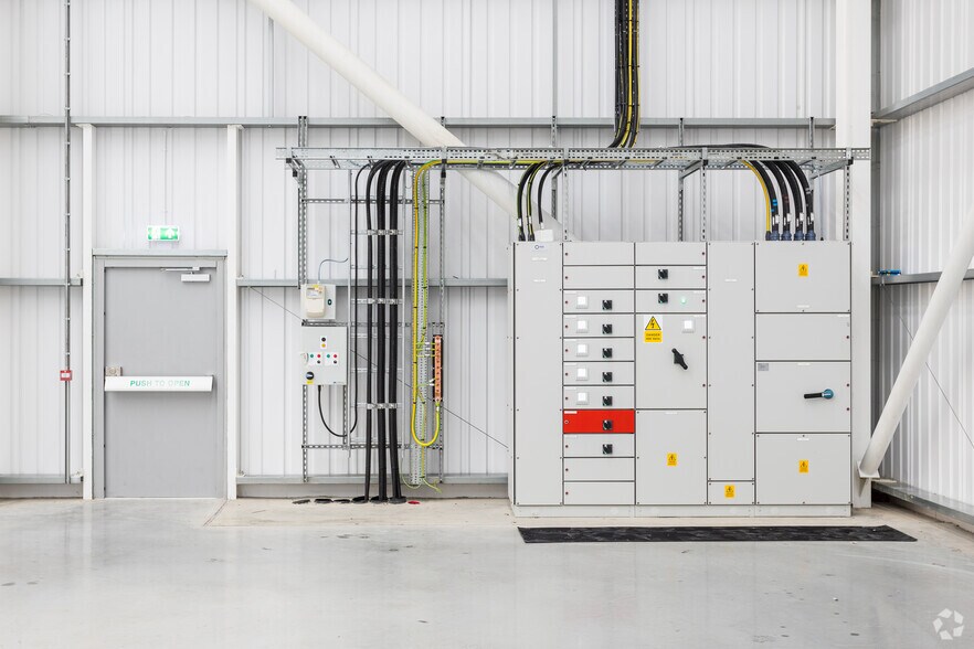 Rennie Dr, Dartford, KEN Industrial For Lease