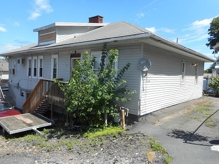 More Photos Of 167 Route 9W, Haverstraw Storefront Retail Residential For Sale