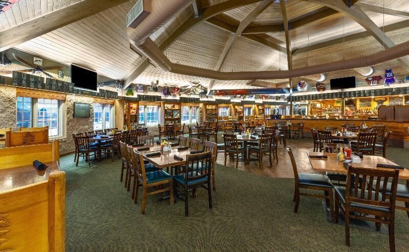 More Photos Of N3332 Pine Mountain Rd, Iron Mountain Hotel For Sale