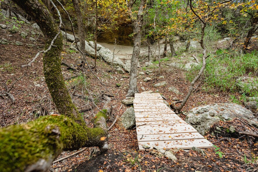 More Photos Of TBD CR 3315, Valley Mills Land For Sale