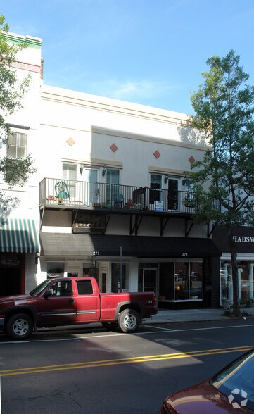 More Photos Of 271 N Front St, Wilmington General Retail For Sale