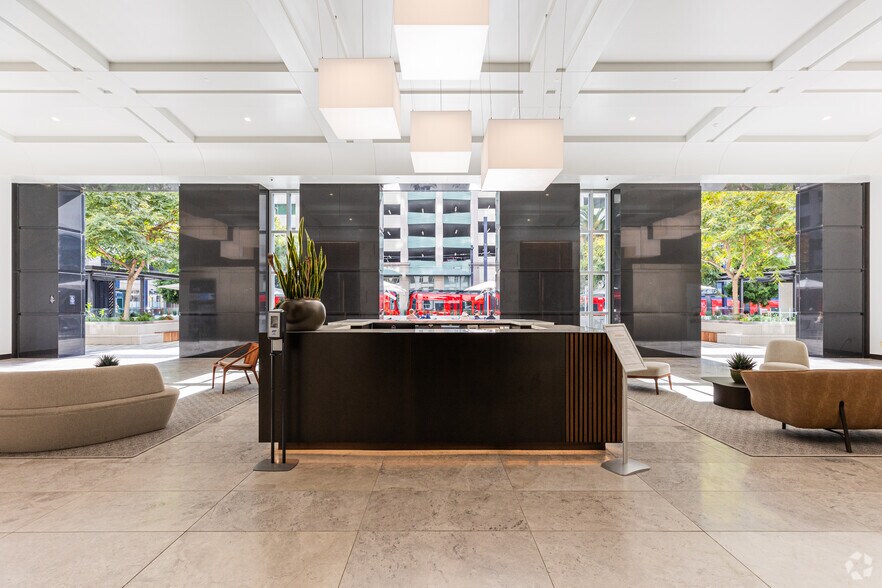 More Photos Of 550 W C St, San Diego Office For Lease