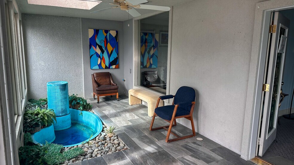 More Photos Of 1303 Northwest Hwy, Garland Office For Lease