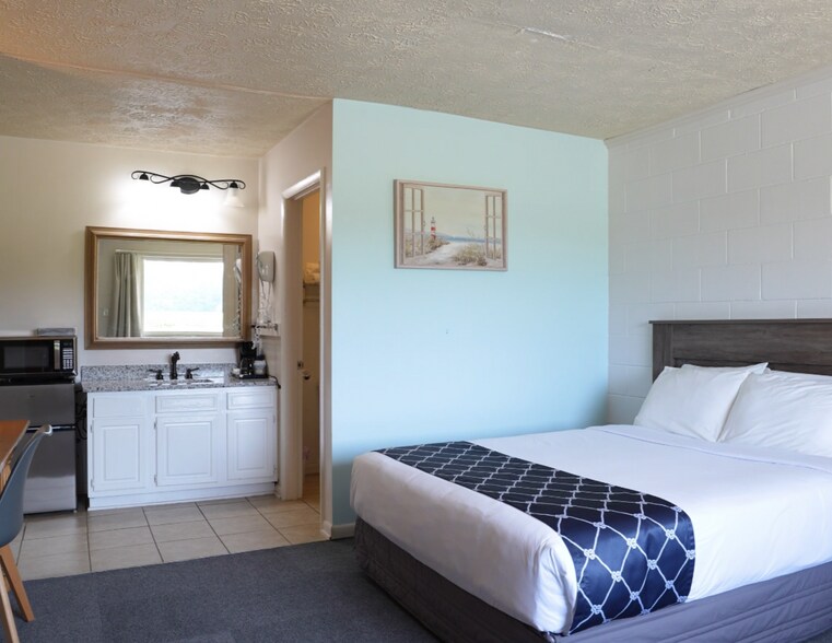 More Photos Of 18754 Northumberland Hwy, Reedville Hotel For Sale