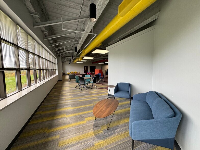 More Photos Of 150 Corporate Center Dr, Camp Hill Unknown For Lease