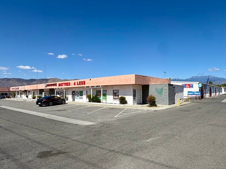 More Photos Of 980 N State St, Hemet Unknown For Lease