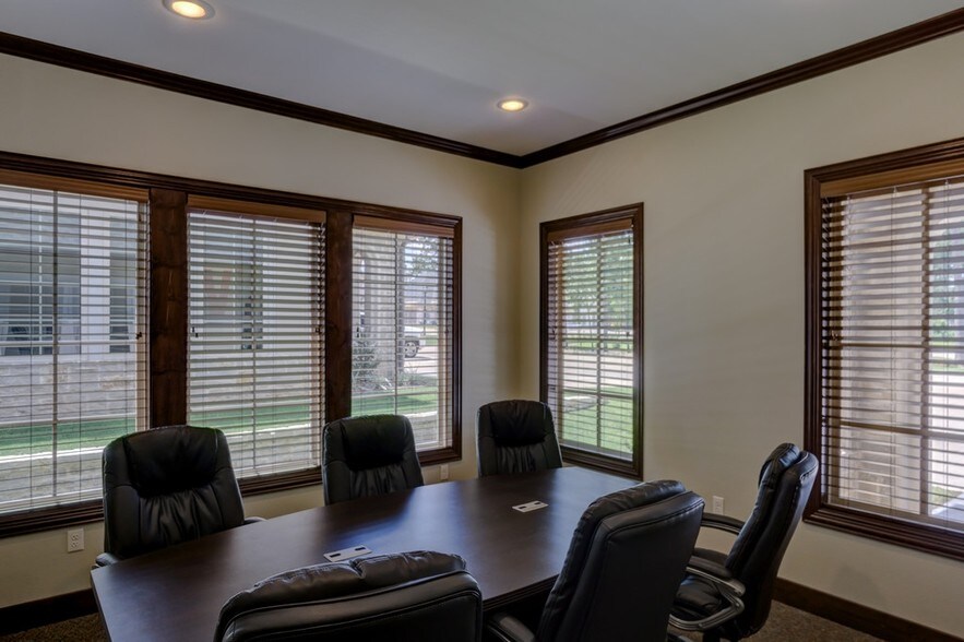 More Photos Of 6115 New Copeland Rd, Tyler Medical For Sale