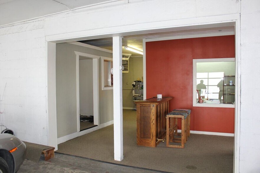 More Photos Of 1157 S Main St, Cedar City Auto Repair For Sale