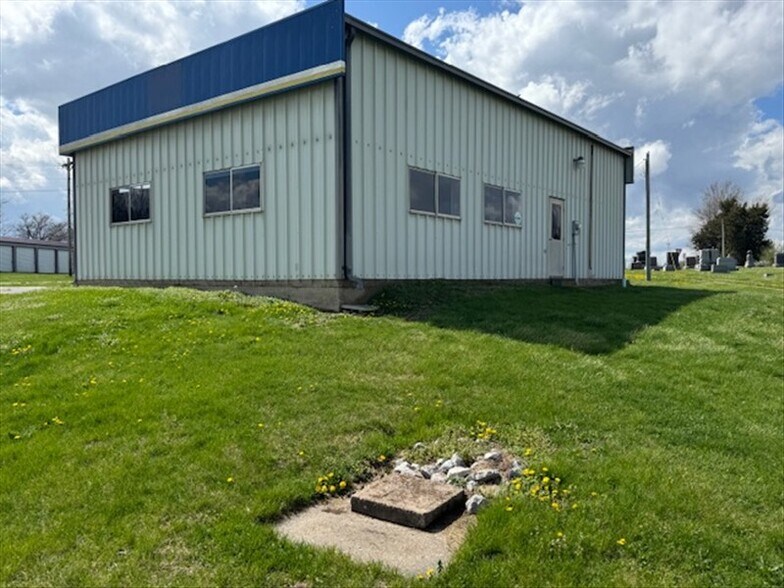 More Photos Of 302 Old 36, Clarence General Retail For Sale