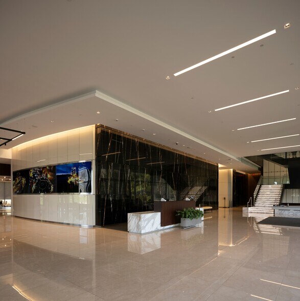 More Photos Of 1414 Enclave Pky, Houston Office For Sale