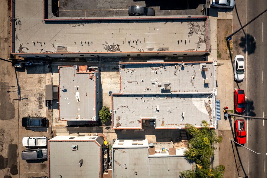 More Photos Of 10908 S Figueroa St, Los Angeles Apartments For Sale