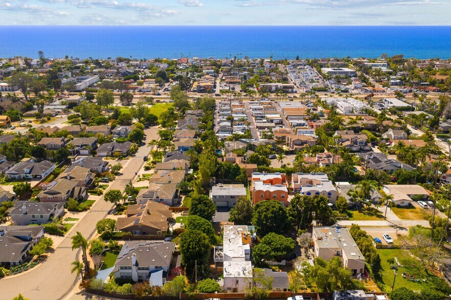 More Photos Of 273 Hillcrest Dr, Encinitas Apartments For Sale