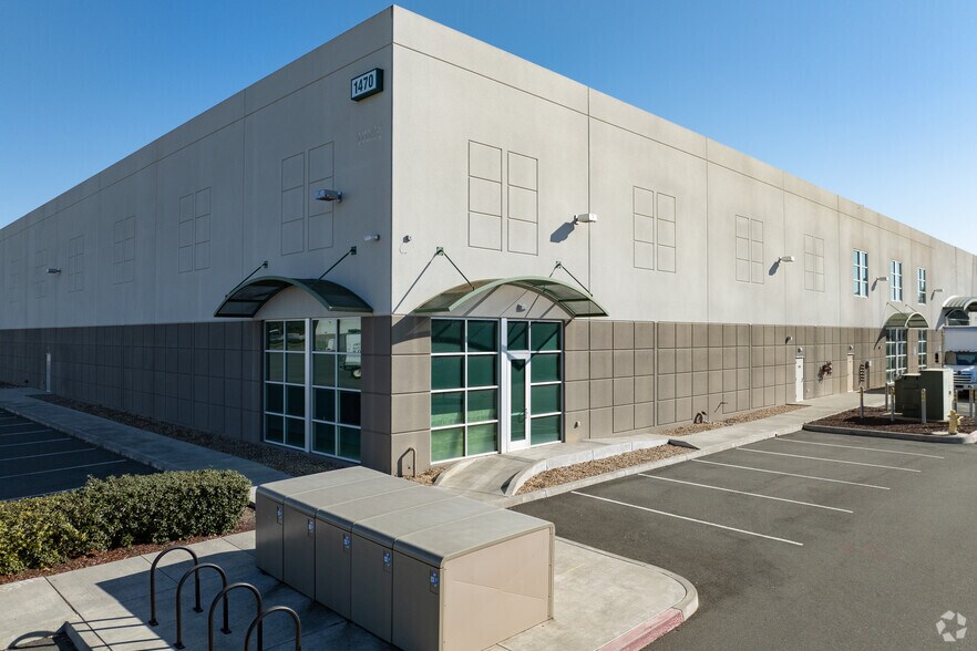 More Photos Of 1470 Cader Ln, Petaluma Warehouse For Lease