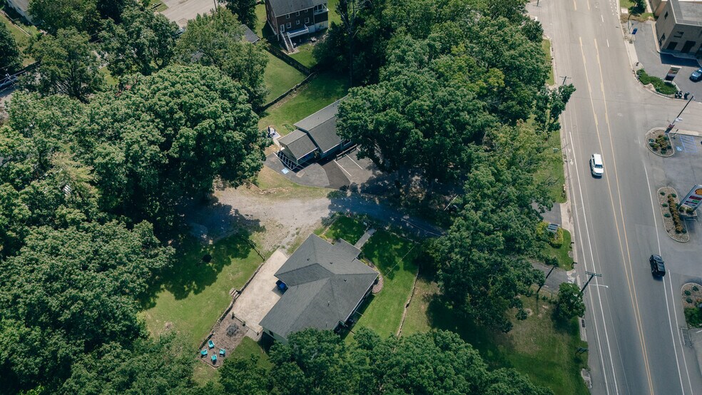 More Photos Of 3042 Brambleton Ave, Roanoke Office Residential For Sale