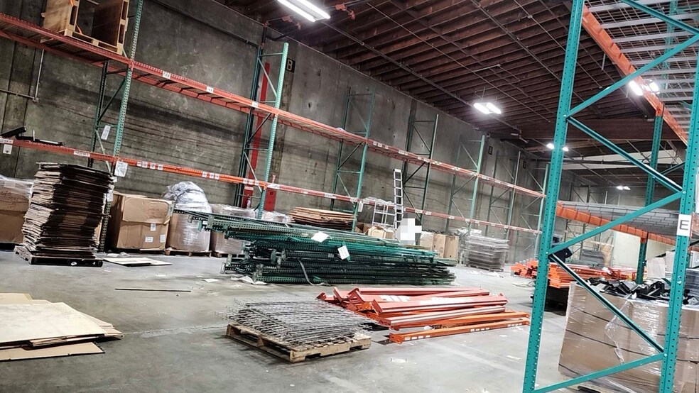 More Photos Of 37707 Cherry St, Newark Manufacturing For Lease