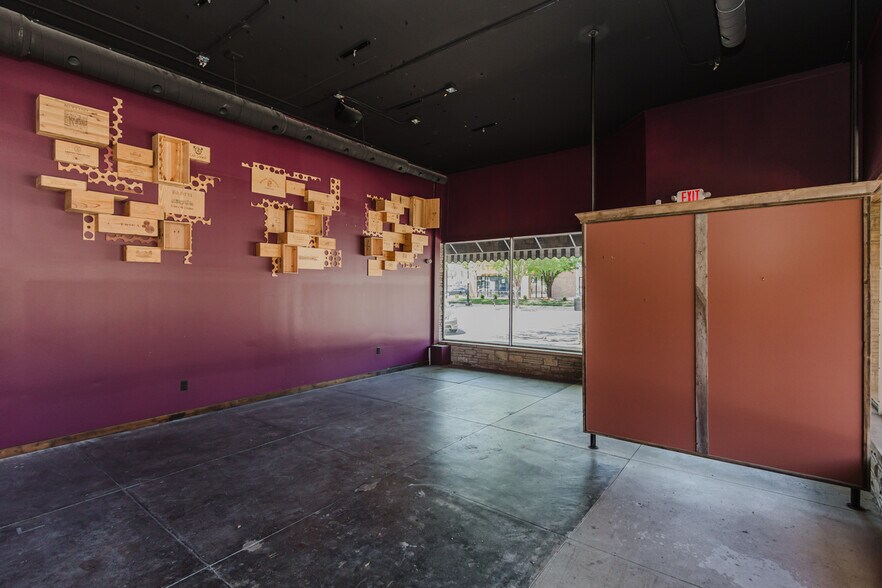 More Photos Of 1001 W Douglas Ave, Wichita Storefront For Sale