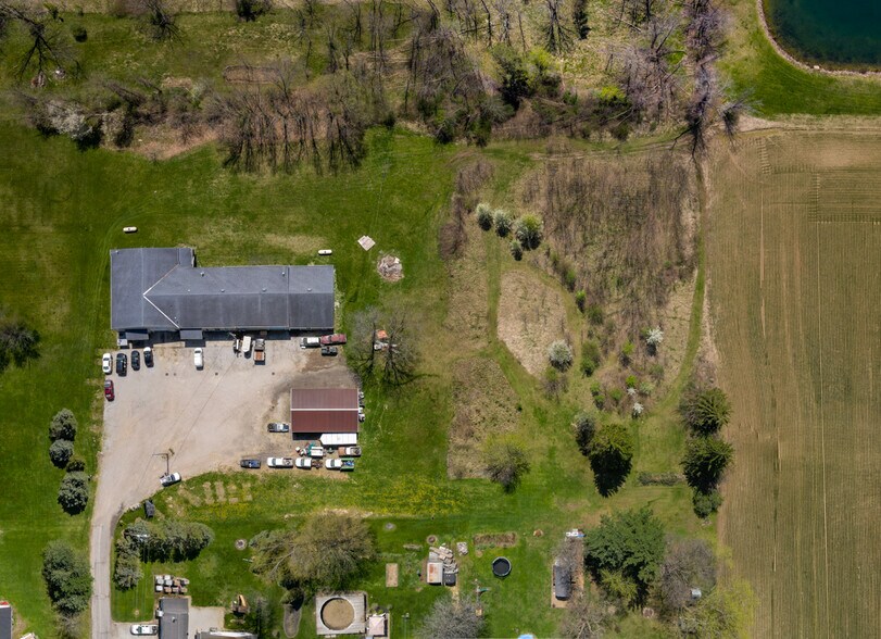 More Photos Of 201 Reed St, Spencer Light Manufacturing For Sale