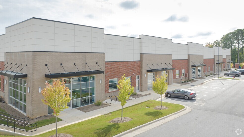 More Photos Of 2041 Energy Dr, Apex Unknown For Sale