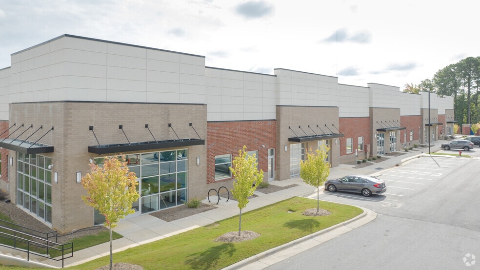 More Photos Of 2041 Energy Dr, Apex Unknown For Lease