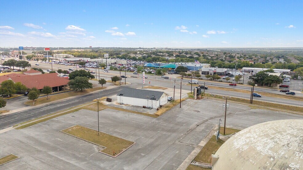 More Photos Of 6325 Bandera Rd, San Antonio Convenience Store For Sale