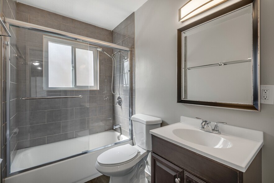 More Photos Of 1626-1654 Dwight Way, Berkeley Apartments For Sale