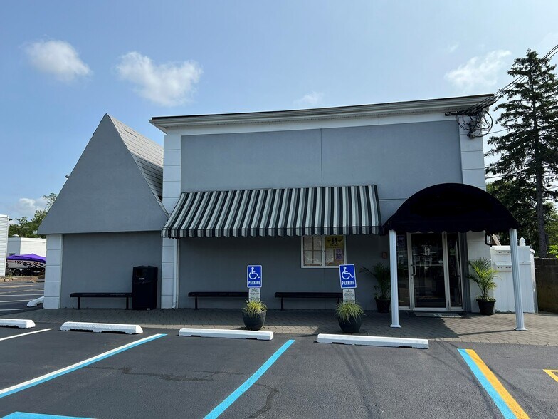 Primary Photo Of 420 Higgins Ave, Brielle Restaurant For Sale