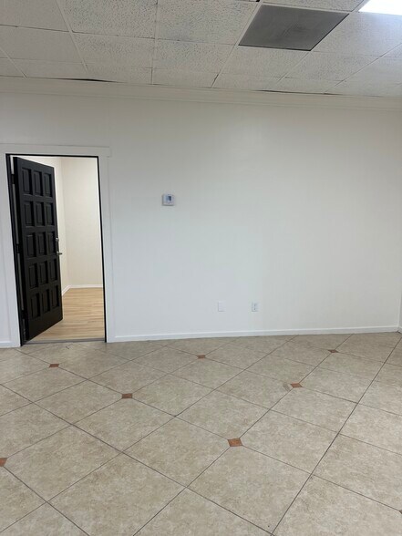 More Photos Of 16689 Foothill Blvd, Fontana Office For Lease