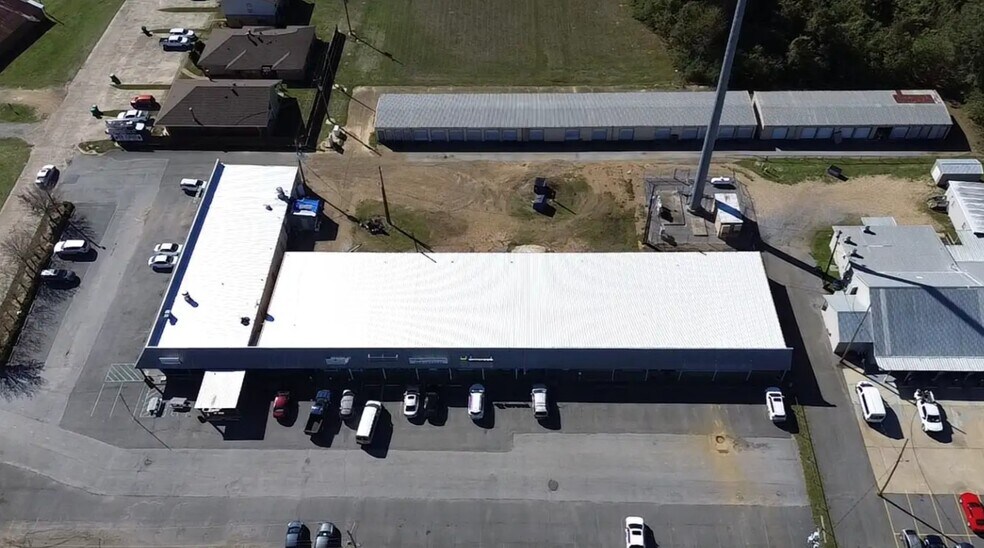 More Photos Of 7189 Us Highway 61, Saint Francisville Freestanding For Lease