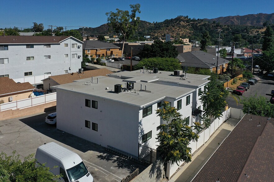 More Photos Of 7323 Valmont St, Tujunga Apartments For Sale