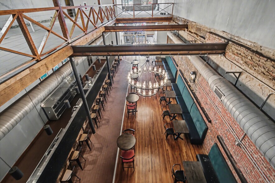 More Photos Of 123-125 Hay St, Fayetteville Storefront For Sale