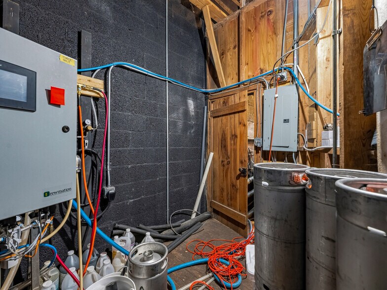 More Photos Of 70 N Main St, Mars Hill Restaurant For Sale