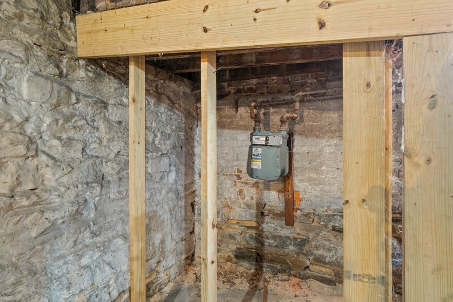 More Photos Of , Baltimore Multifamily For Sale