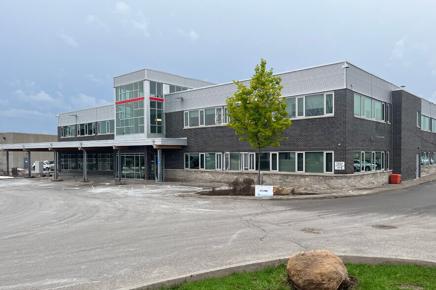More Photos Of 525 Cochrane Dr, Markham Research And Development For Sale