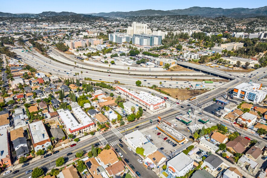 More Photos Of 900 N Soto St, Los Angeles General Retail For Sale