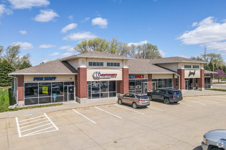 Primary Photo Of 8655-8675 Northpark Ct, Johnston General Retail For Lease