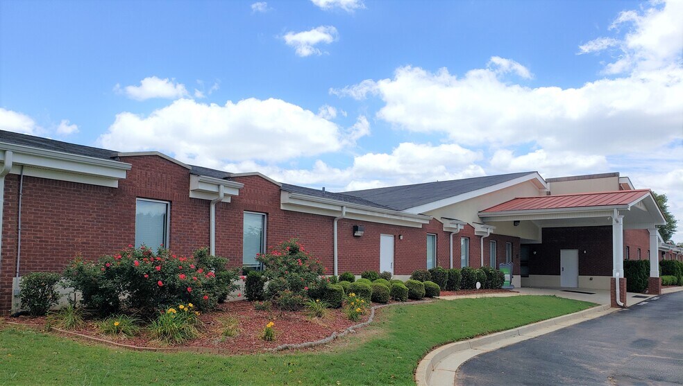 More Photos Of 6544 Malone Rd, Douglasville Daycare Center For Sale