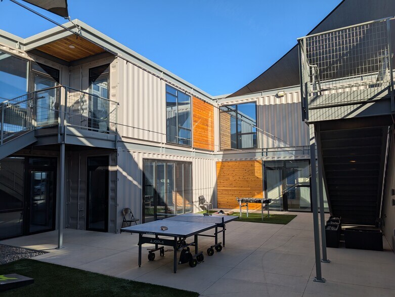 More Photos Of 965 S Tech Ridge Dr, St George Office For Lease