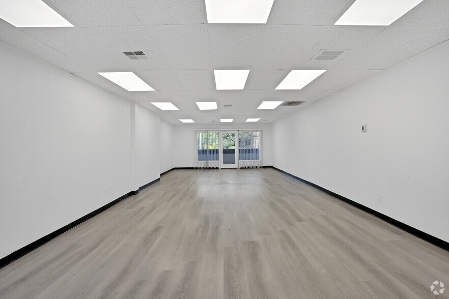 More Photos Of 21308 Pathfinder Rd, Diamond Bar Office For Lease
